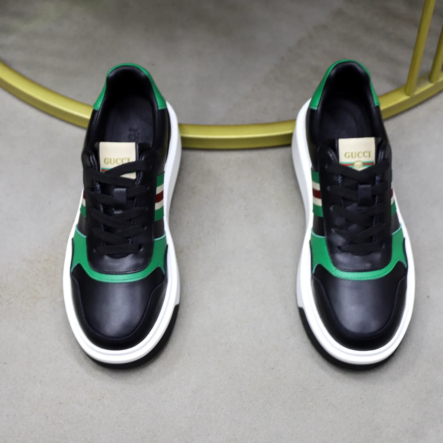 Ex-factory price: 462💰🙅‍♂️🙅‍♂️🙅‍♂️ Brand: GUCCI Standard code: 38-44 (45 customized) Grade: Same as the official website Material: Original cowhide material stitching Comfortable sheepskin lining Lightweight and wear-resistant sports outsole Style category: Men's fashionable casual shoes Running sneakers Distinguished luxury brand elements Top luxury Color: actual picture color